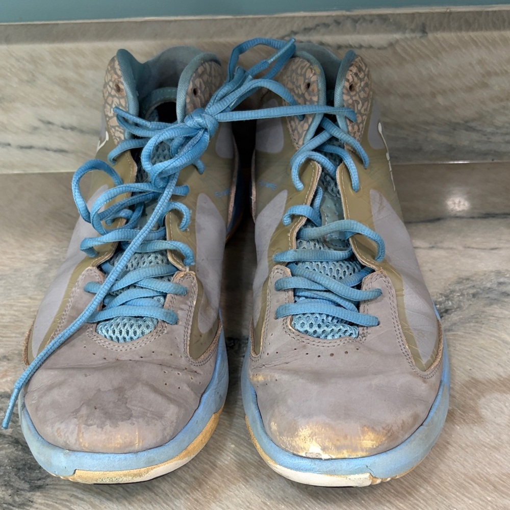 Jordan Light Blue & Beige Low-Top Basketball Sneakers
